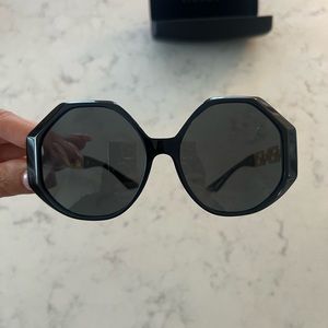 Brand New Never Worn Versace octagonal Sunglasses. Black with Gold Hardware.